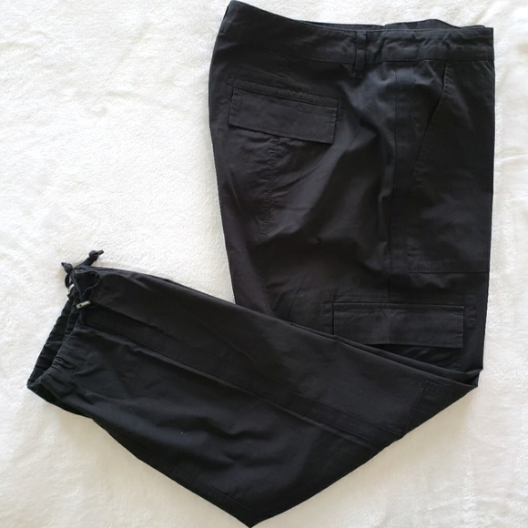 DKNY Black Cargo Joggers with Adjustable Drawstring Hem--NEW--28/8 - Picture 3 of 15